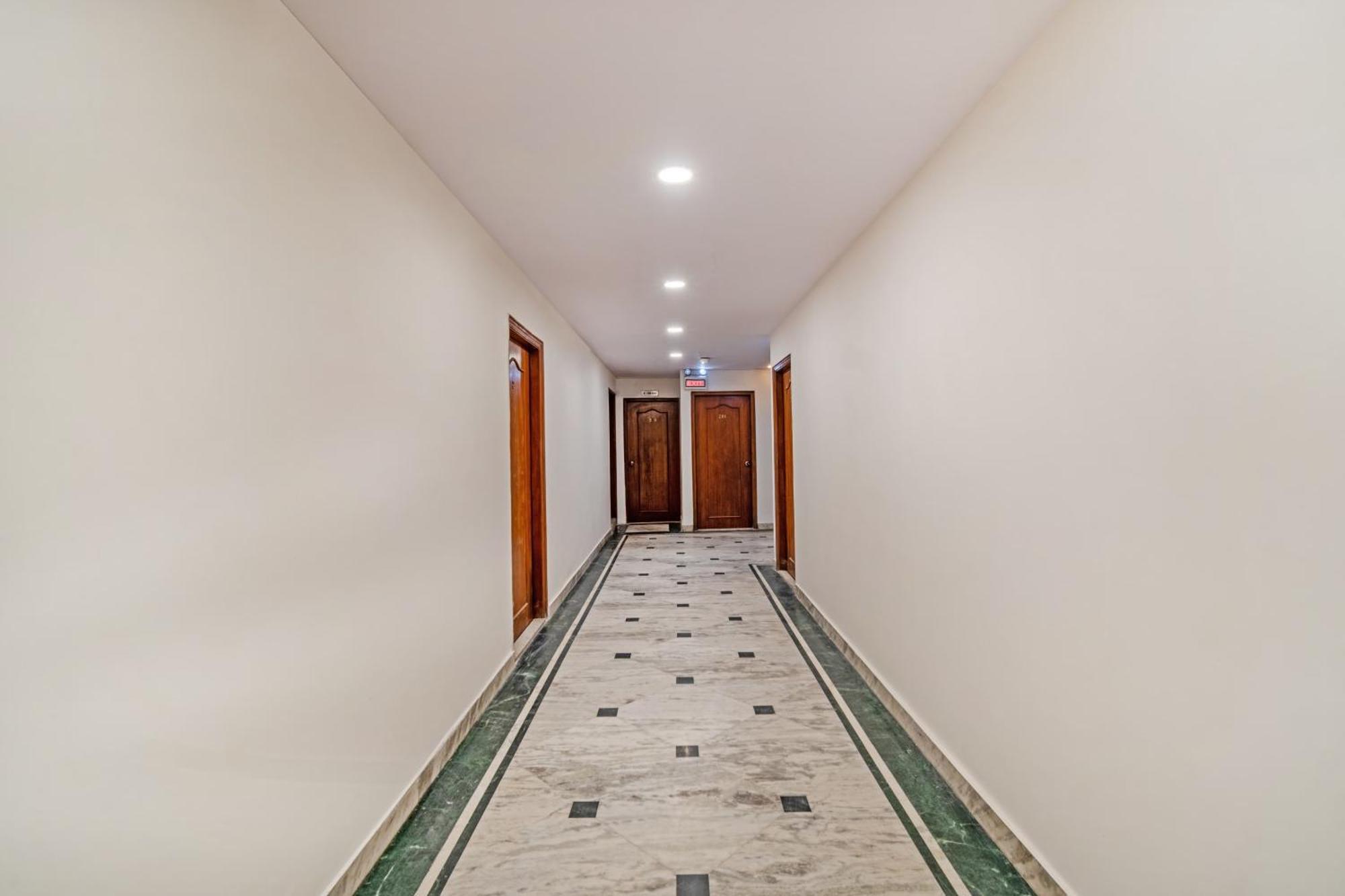 Hotel South Indian Delhi  Eksteriør billede