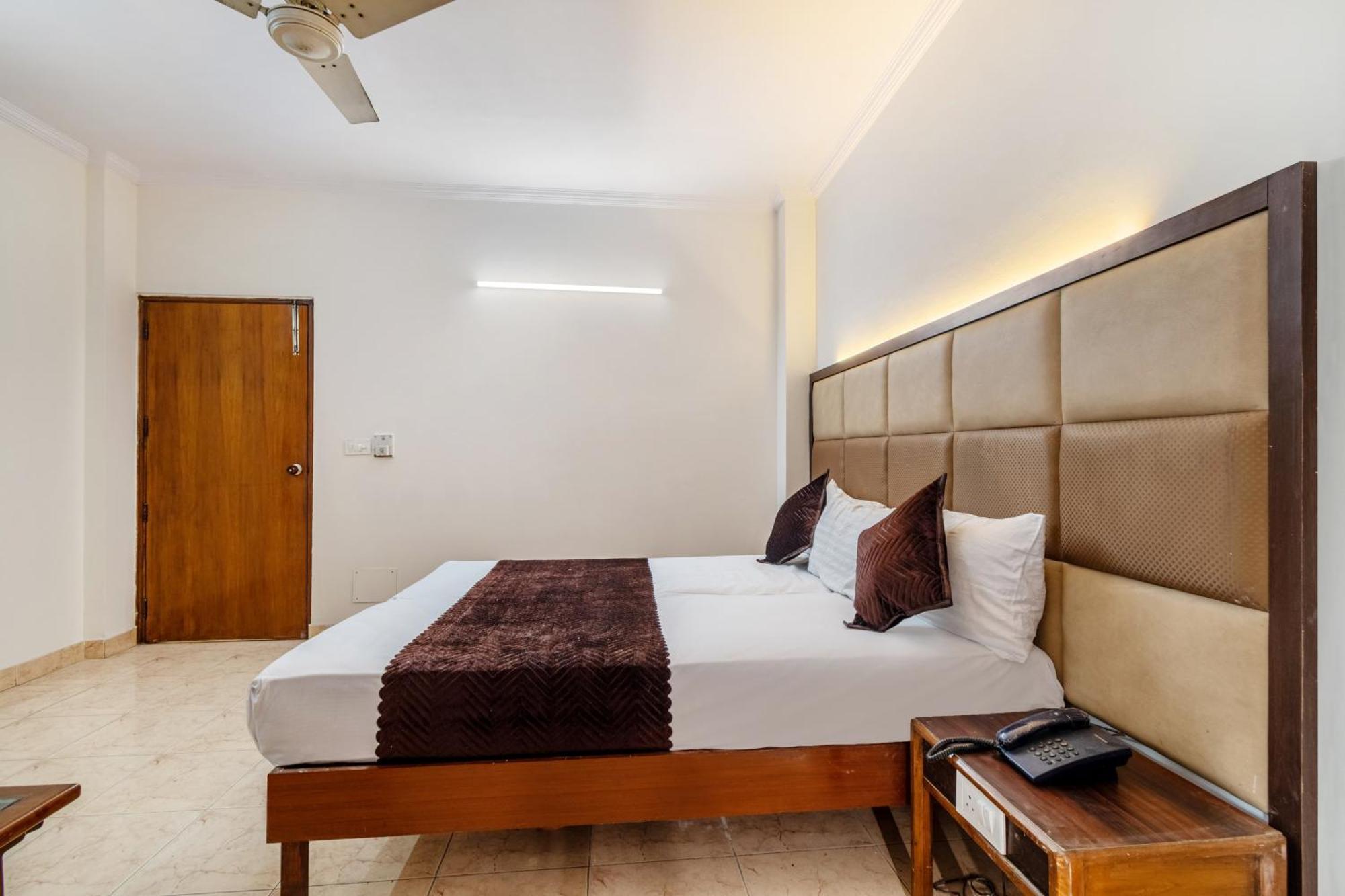 Hotel South Indian Delhi  Eksteriør billede
